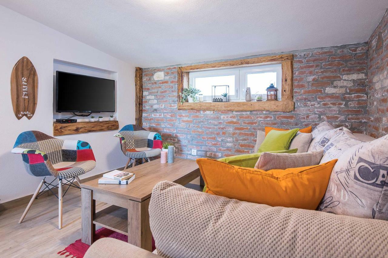 Haus Rustica Villa Póla Kültér fotó